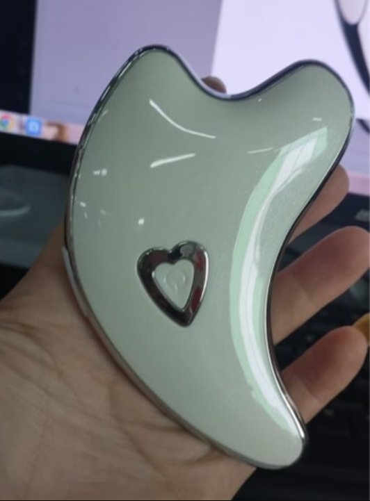161a86b7-a33c-4c99-9d25-161dee88c9b8.jpg Gua Sha Scraper Facial Massager