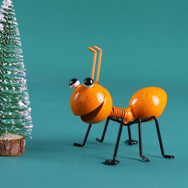 Metal Ant Garden Decor Insect Wall Art 3D Sculpture