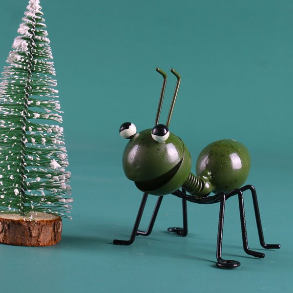 Metal Ant Garden Decor Insect Wall Art 3D Sculpture