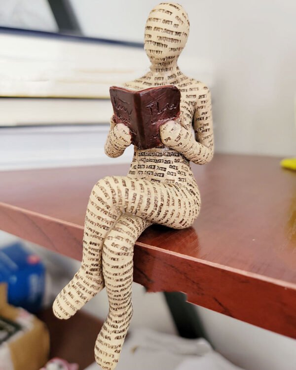 1ddd3a71-222c-4cb6-8545-6ab0a98f83f8.jpg Reading Woman Thinker Resin Statue House Decoration